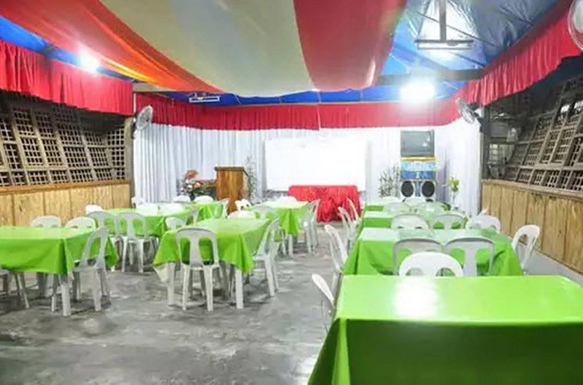 Apartelle De Francesca Puerto Galera Bagian luar foto